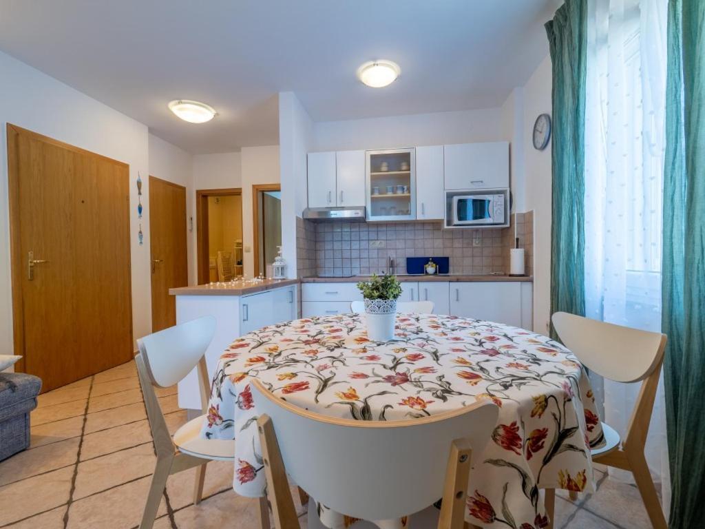 Apartment Dana 巴斯卡 外观 照片